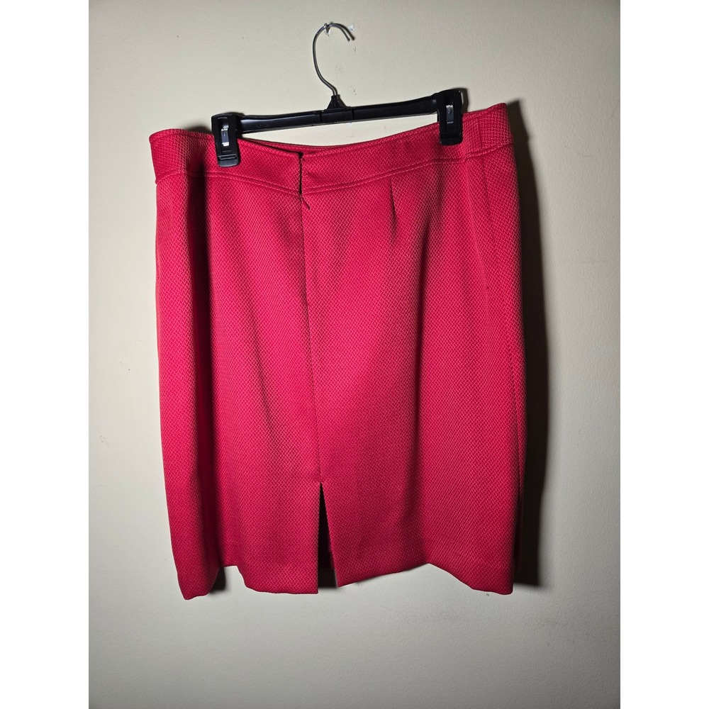 Tahari Skirt Suit Women 12 Red Excellent Short Sleeve Blazer Belted Pencil Skirt - Picture 7 of 13